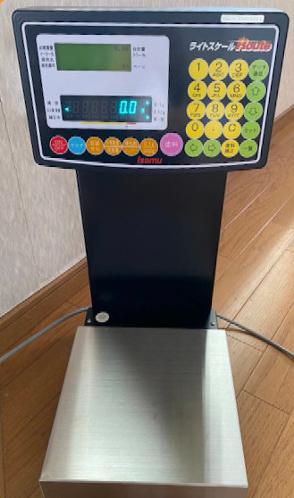 �X���{�f�[�@���F ���C�g�X�P�[��Route><br>
            <br>
            <br>
            <br>
            <div class=